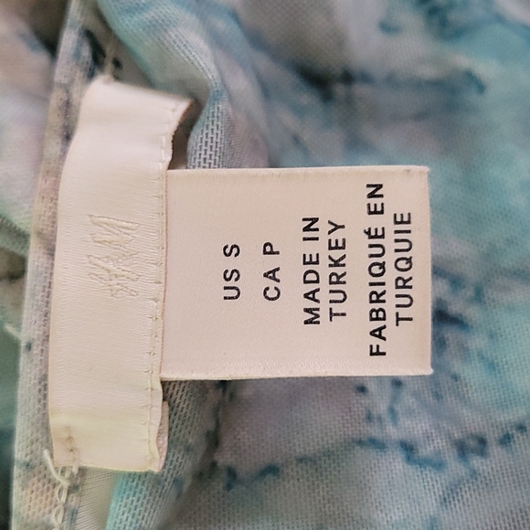 A mesh H&M dress with an open back - Picture 6 of 8